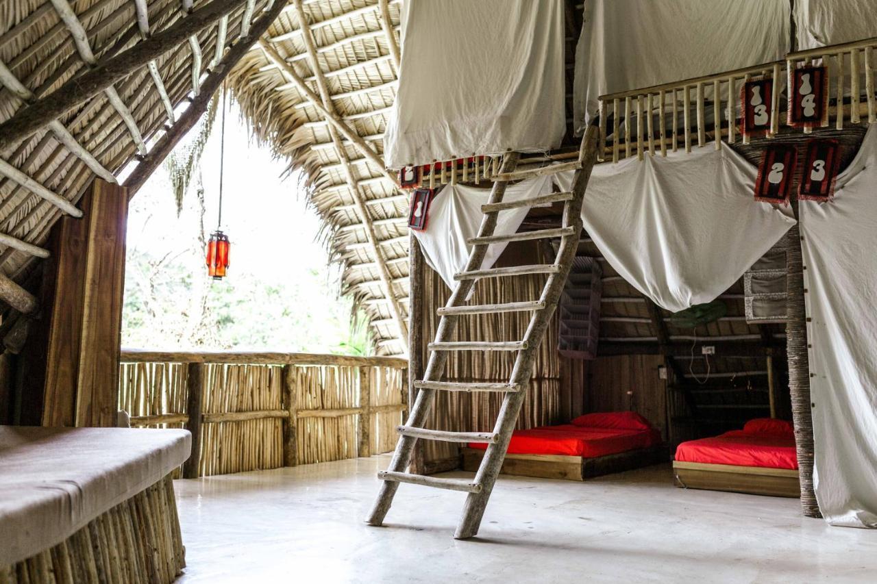 Ganesh Hostel & Shivas Bungalows El Valle Room photo